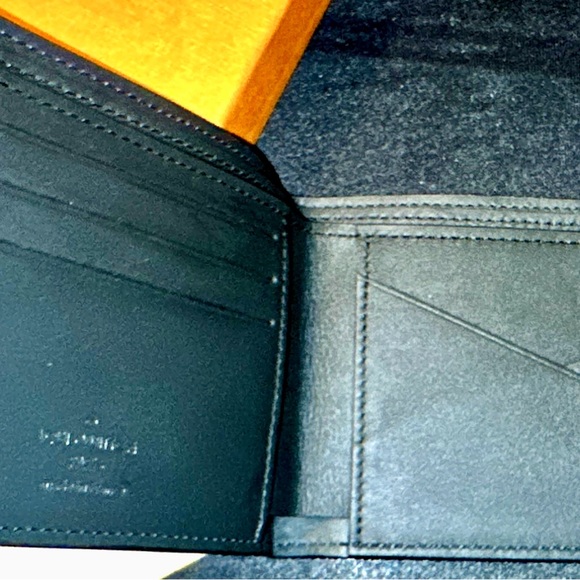 Louis Vuitton Portefeuille Multiple Bifold Wallet /Black/ Damier Infini Leather - Picture 9 of 14